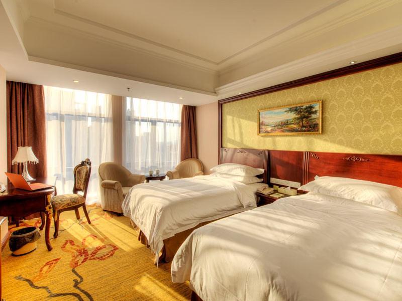 Vienna Hotel Shanghai Happy Valley Songjiang Extérieur photo